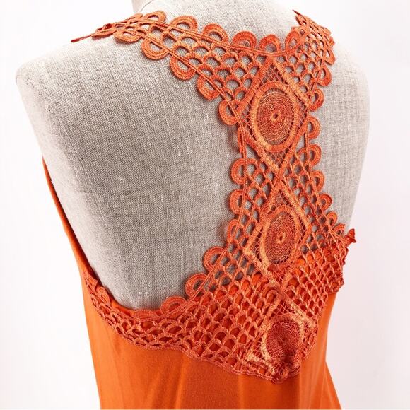 ๐ด CACHE orange crochet back tank top - Picture 3 of 7